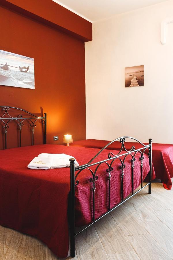 B&B Raggio Di Sole Porto Empedocle Exteriör bild